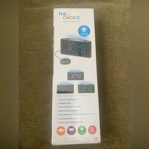 Digital Alarm Clock with Bed Shaker - Black